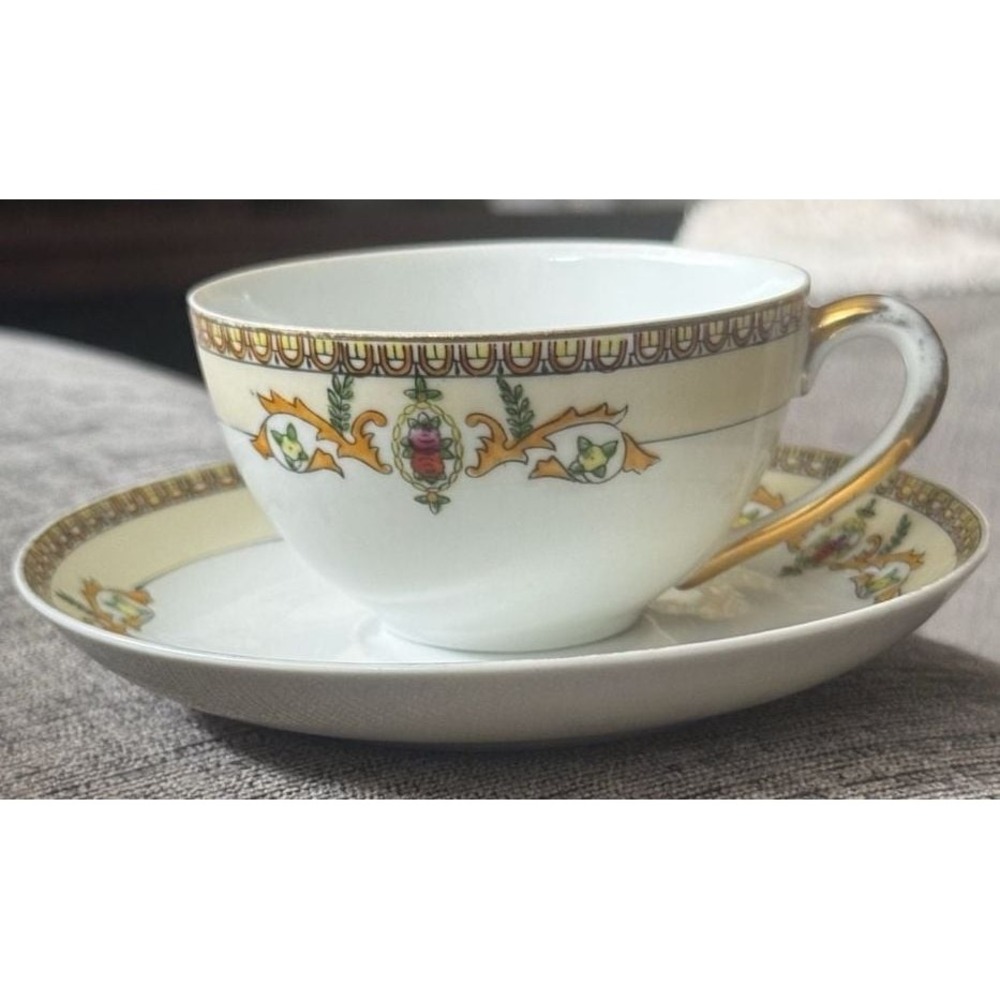 Vintage Meito China Toledo Teacup & Saucer Hand Painted Japan Gold Trim